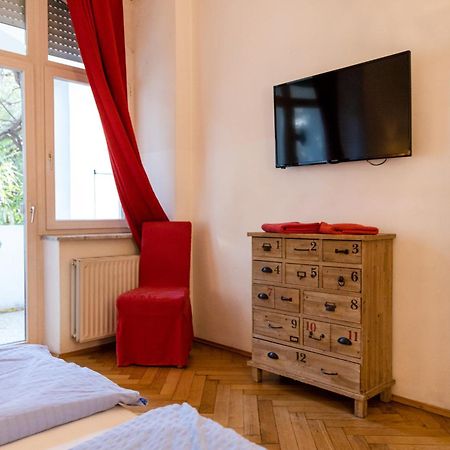 Bolzano Rooms Luaran gambar